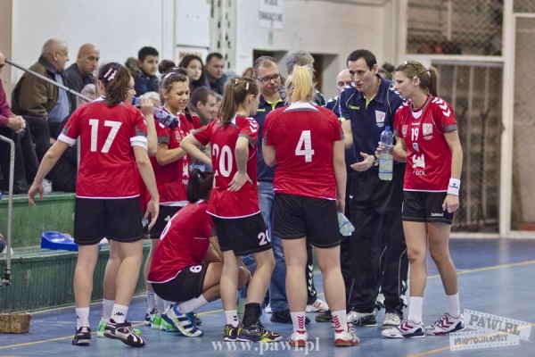 2013-02-02 MISTRZOSTWA POLSKI reczna - cwiercfinal 024_900px_pawipl