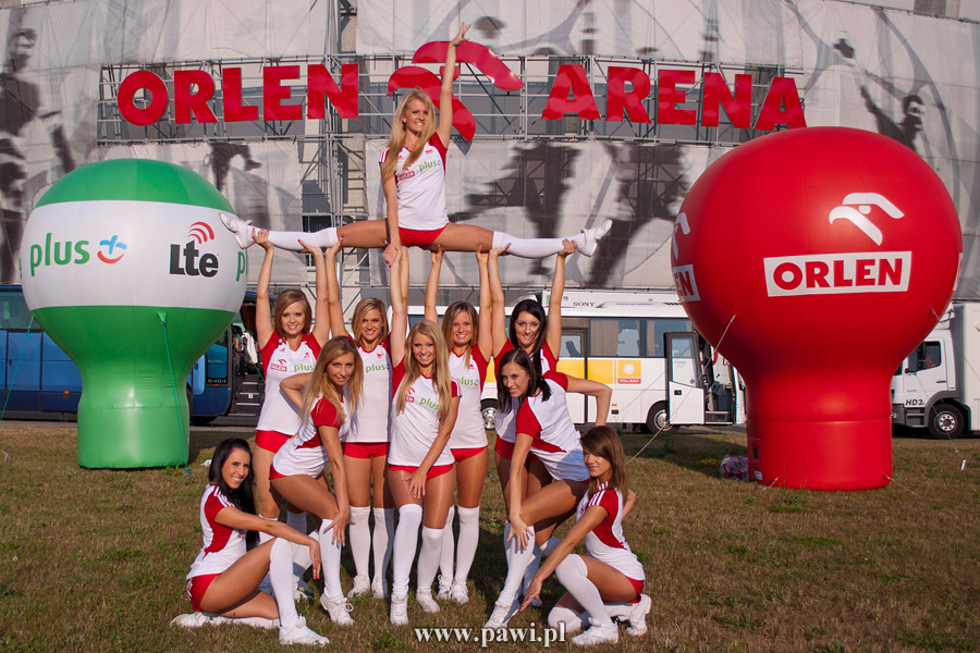 Cheerleaders Flex Sopot podczas FIVB World Grand Prix 2013 Płock